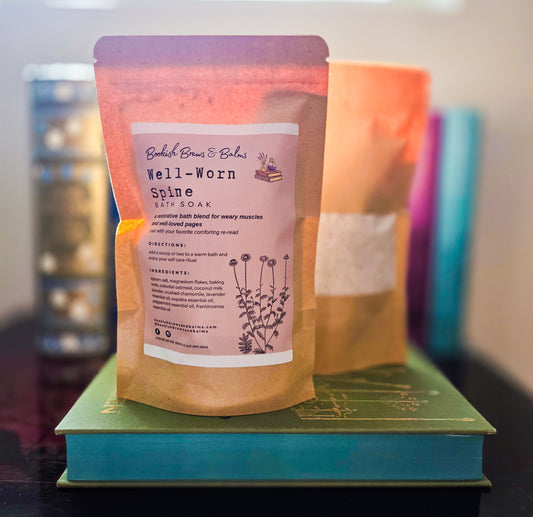 Well-Worn Spine Bath Soak